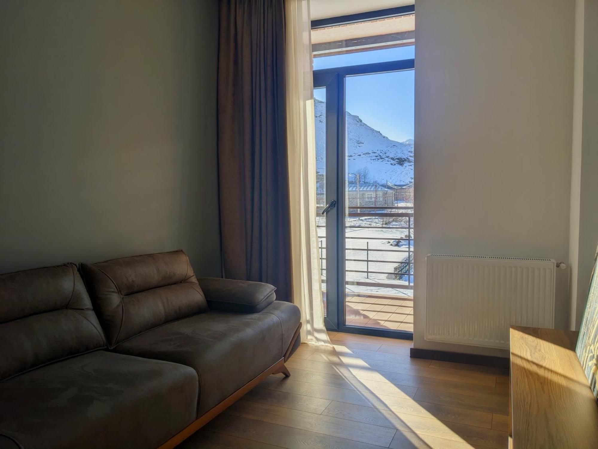 Agre Kazbegi Otel Achkhoti Dış mekan fotoğraf