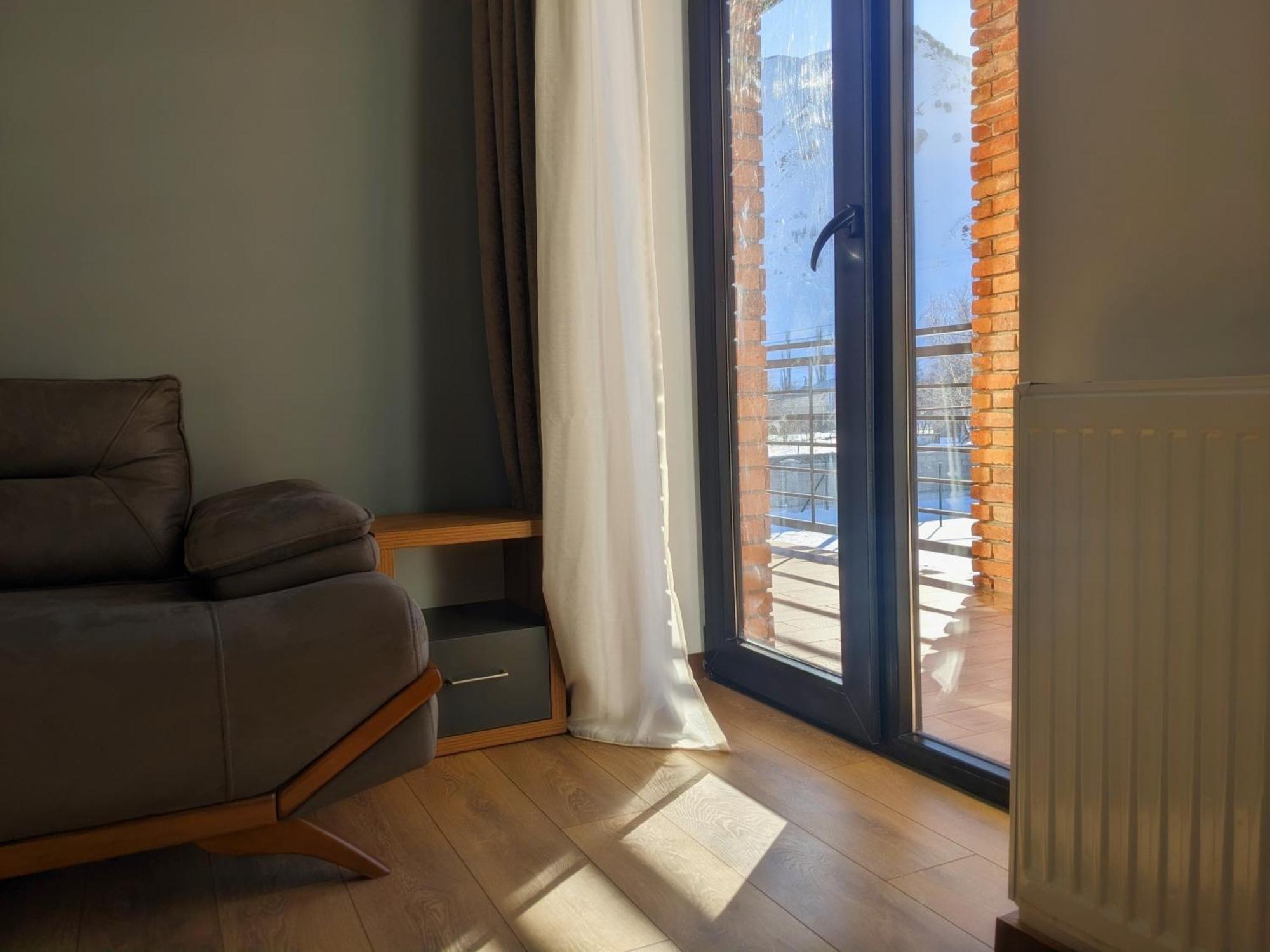 Agre Kazbegi Otel Achkhoti Dış mekan fotoğraf